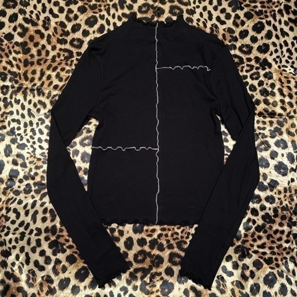 NWT H&M Kids Black with White Trim Turtleneck Long Sleeve
